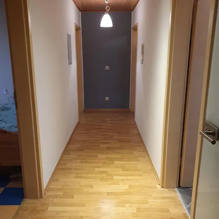 Hofis Gaestehaus * Meuspath