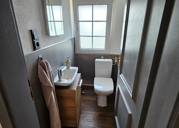 Hofis Gaestehaus 公寓 *