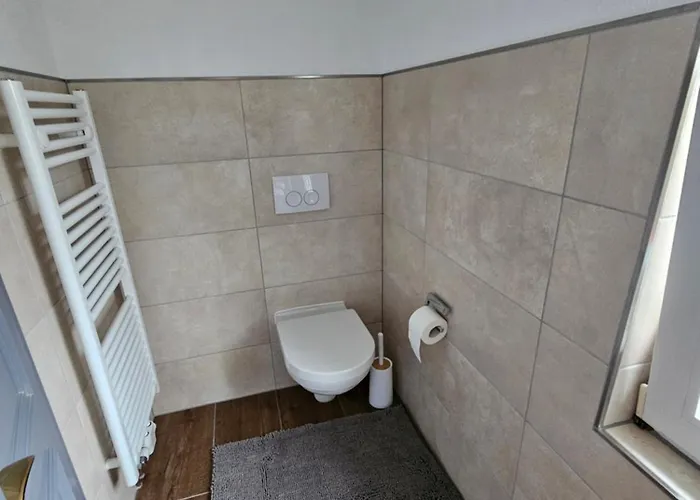 Hofis Gaestehaus 公寓 *