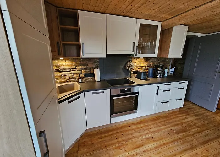 Hofis Gaestehaus 公寓 *